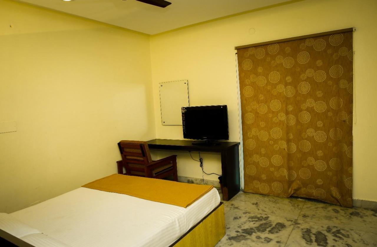 Hotel Arunachala Tiruvannamalai Exterior photo
