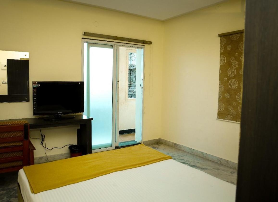 Hotel Arunachala Tiruvannamalai Exterior photo