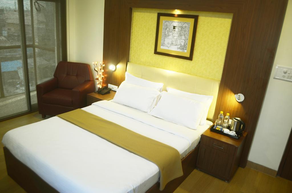 Hotel Arunachala Tiruvannamalai Room photo