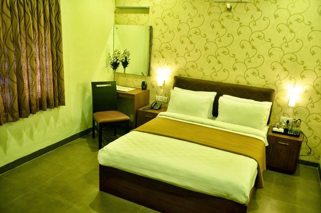 Hotel Arunachala Tiruvannamalai Room photo